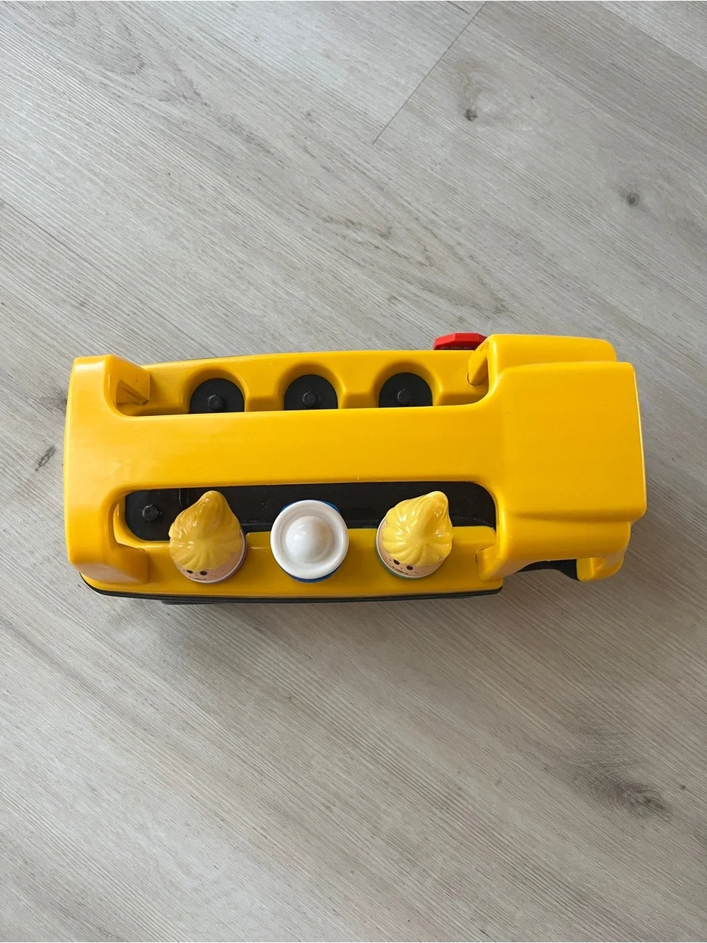 Little Tikes vintage yellow school bus with figures